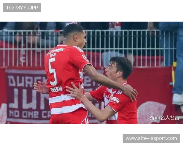 凯恩补时头球绝平，拜仁2-2柏林联合赛季首度失分